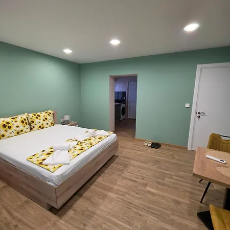 4 Apartamento *
